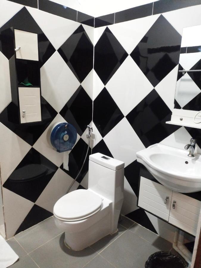 Pdv Guesthouse Muang Ngoi エクステリア 写真