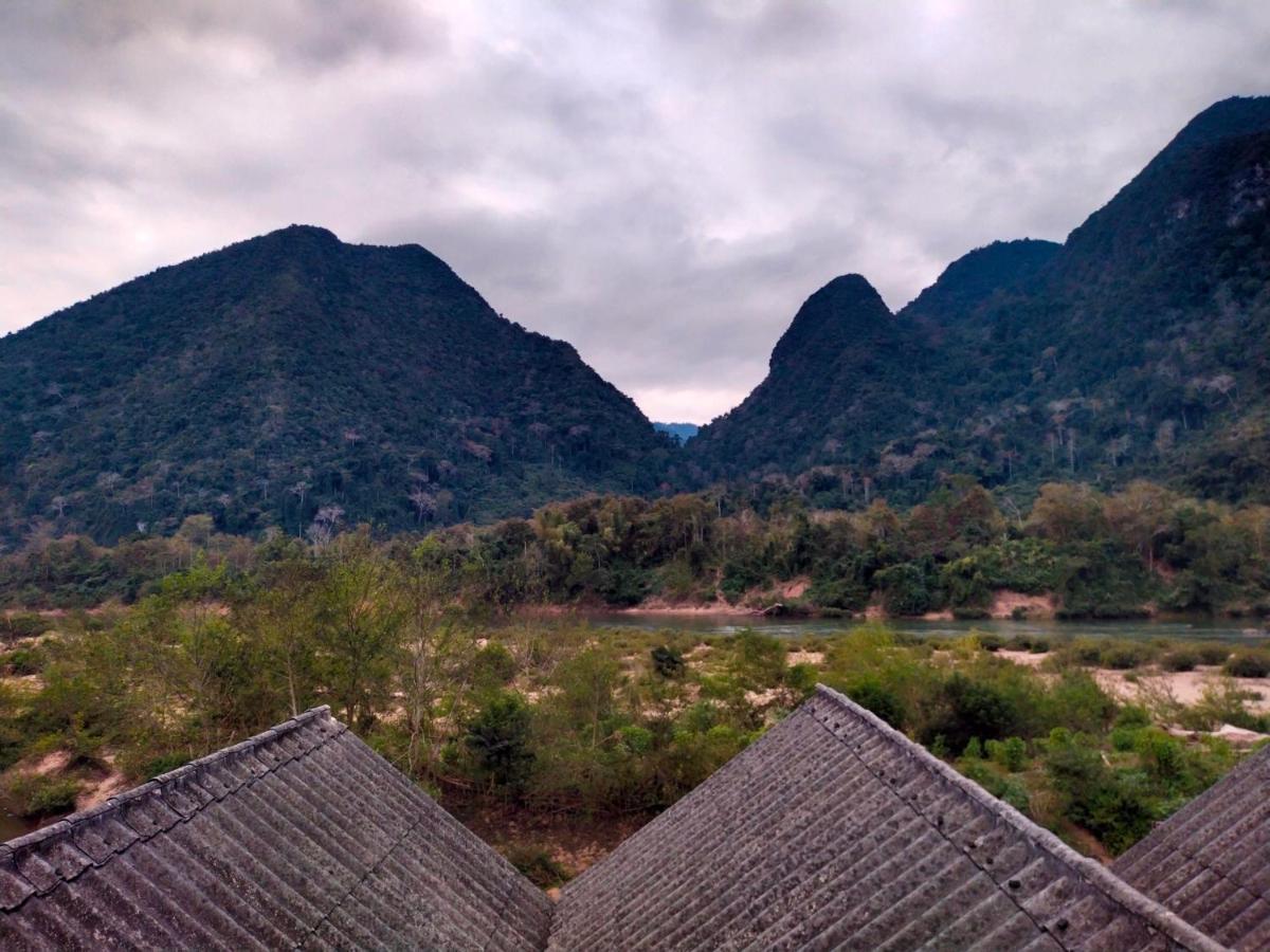 Pdv Guesthouse Muang Ngoi エクステリア 写真