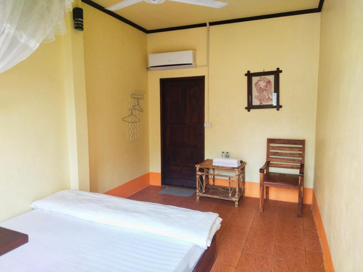 Pdv Guesthouse Muang Ngoi エクステリア 写真